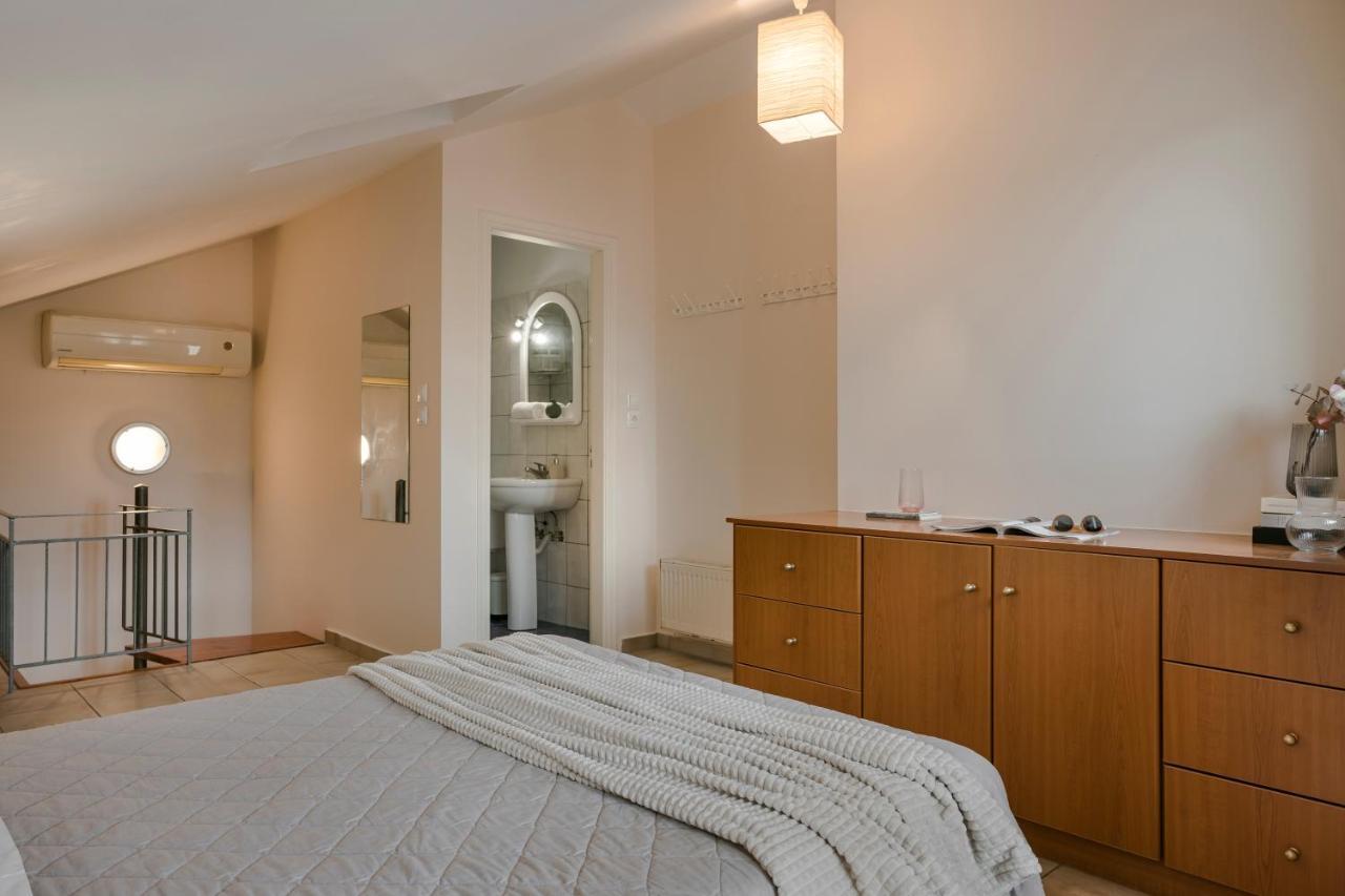 Koutouki Home! Аргостолион Екстериор снимка