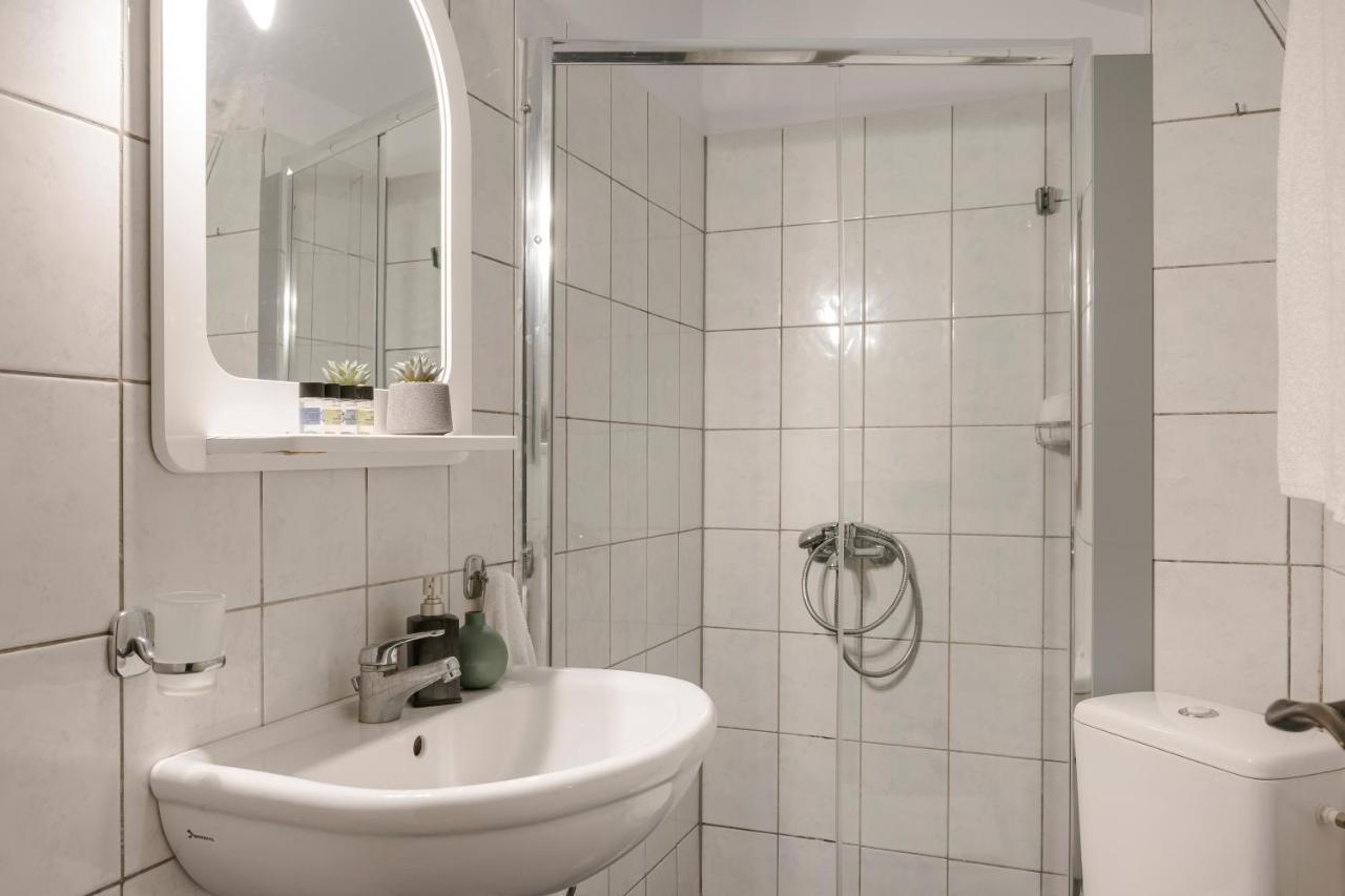 Koutouki Home! Аргостолион Екстериор снимка